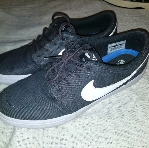 nike sb shoes size 5